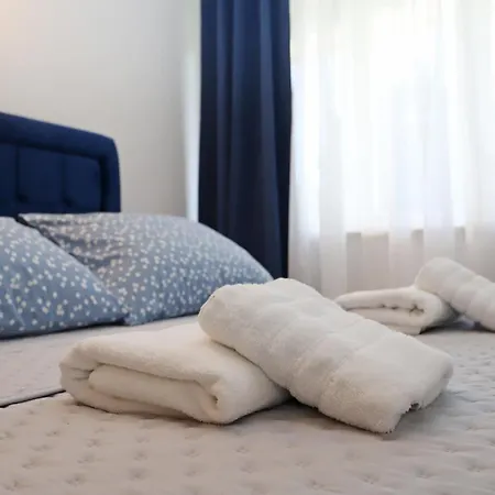 Apartment B&k *